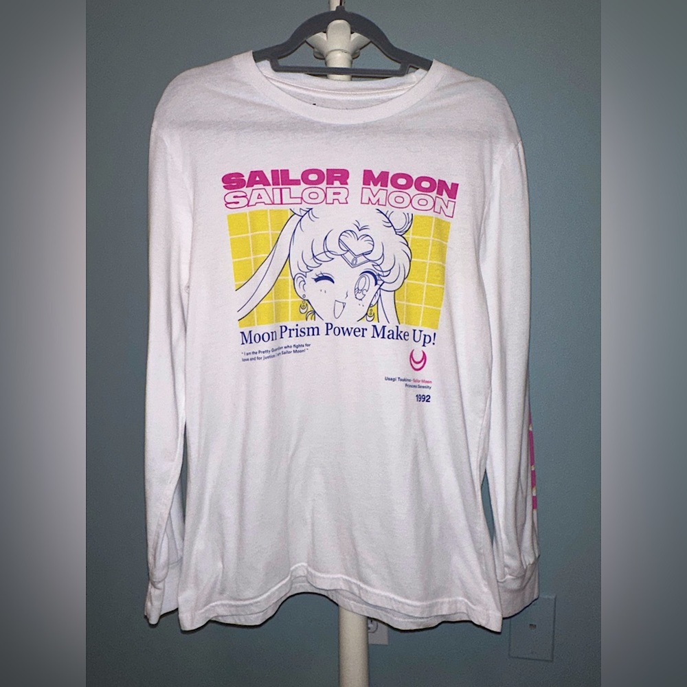 Long sleeved, Sailor Moon Graphic Tee